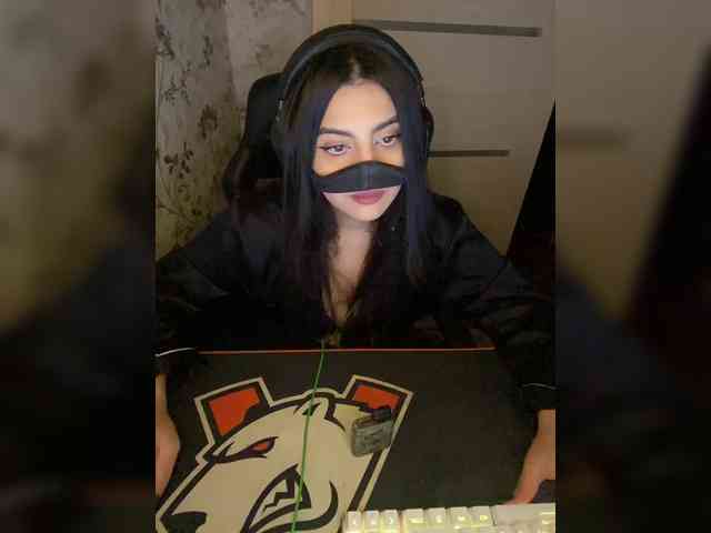 aloeloea Live Webcam on BongaCams