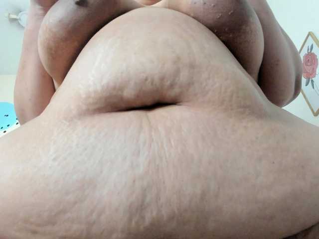 AlondraZaens's BongaCams show and profile