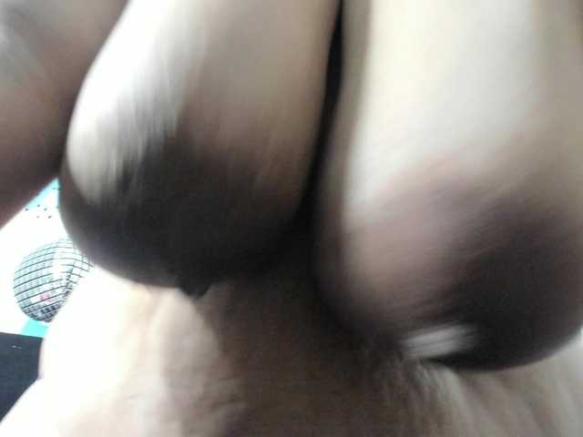 AlondraZaens's BongaCams show and profile