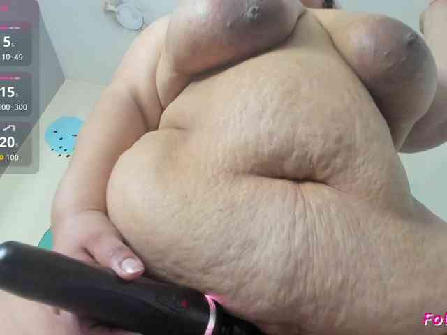 AlondraZaens webcam