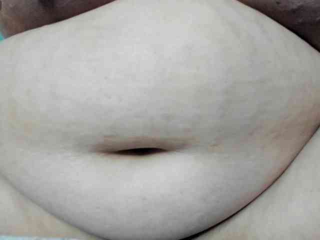 AlondraZaens webcam