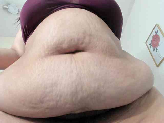 AlondraZaens webcam