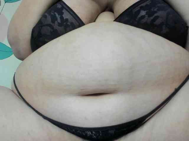AlondraZaens webcam