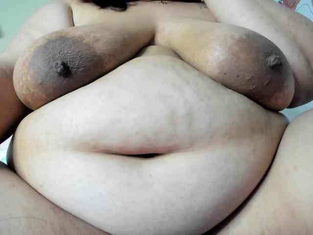 AlondraZaens webcam