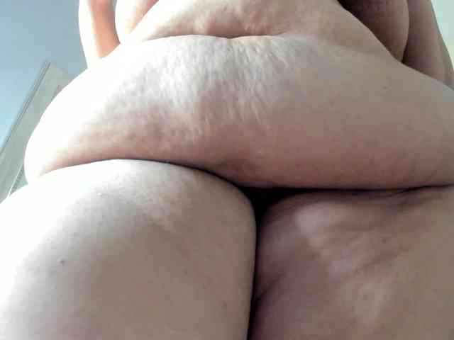 AlondraZaens webcam