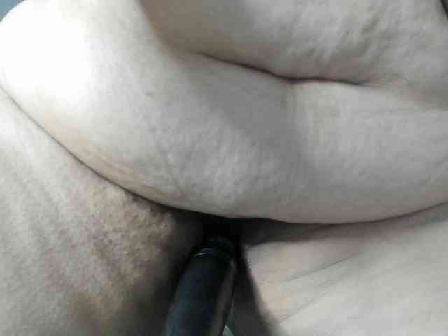 AlondraZaens webcam