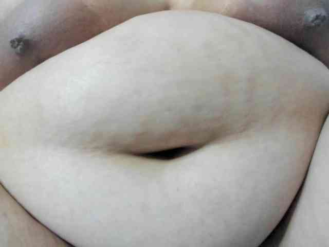 AlondraZaens webcam