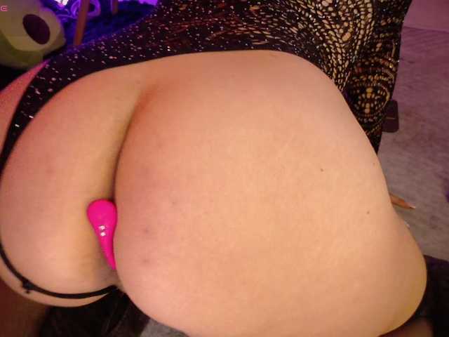 Ada-andDamian's BongaCams show and profile