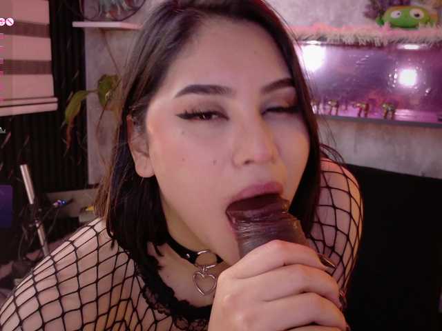 Ada-andDamian's BongaCams show and profile