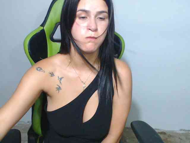 hotcollege29 webcam