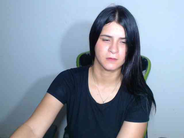 hotcollege29 webcam