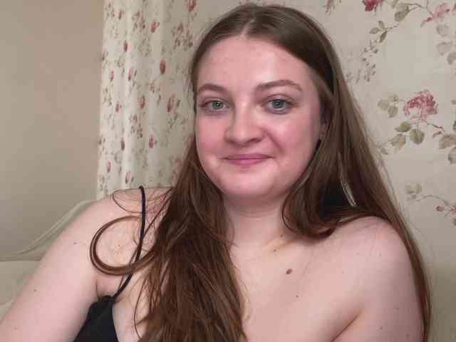IamLovenda webcam
