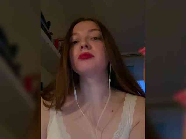 IamLovenda webcam