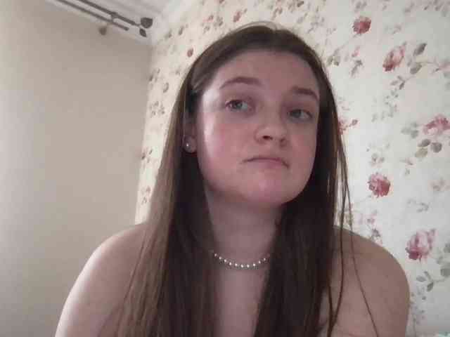 IamLovenda webcam