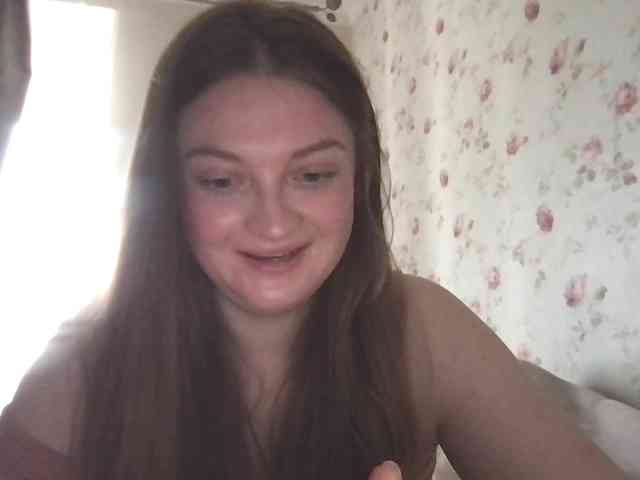 IamLovenda webcam