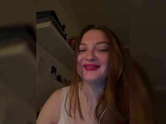 IamLovenda webcam
