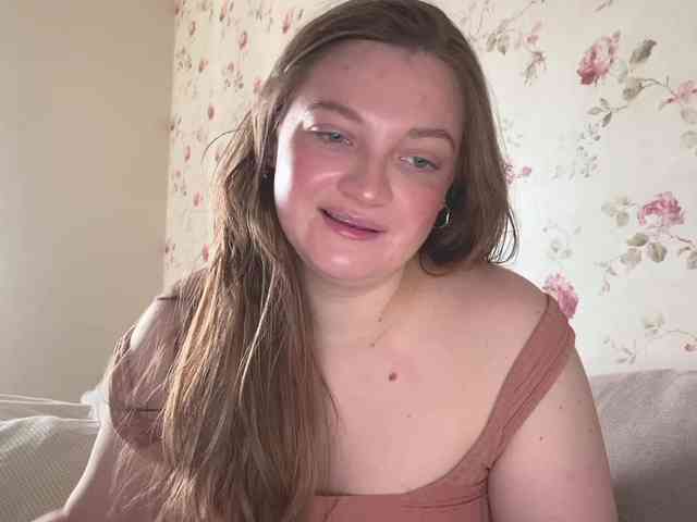 IamLovenda webcam