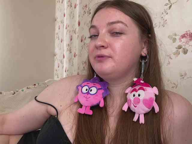 IamLovenda webcam