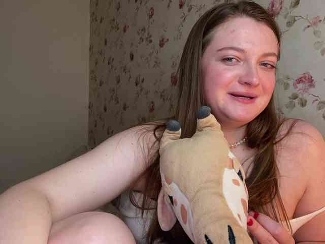 IamLovenda webcam