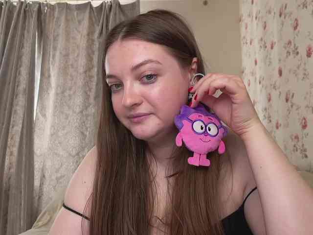 IamLovenda webcam