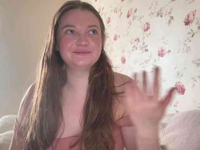 IamLovenda webcam