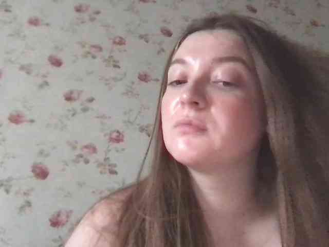 IamLovenda webcam