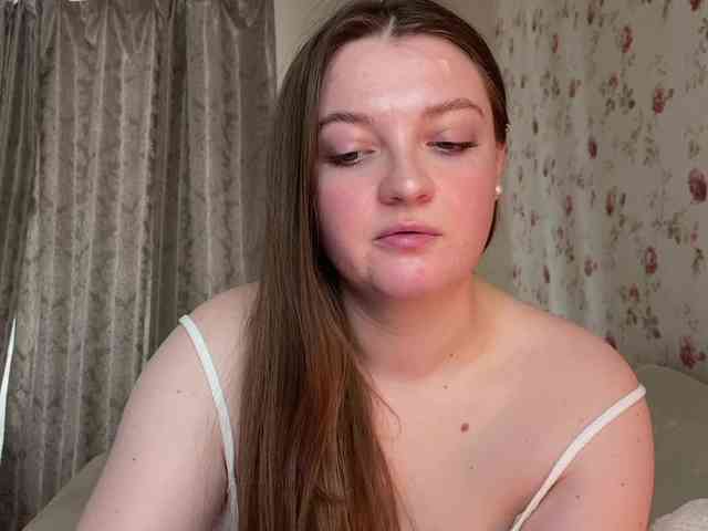 IamLovenda webcam