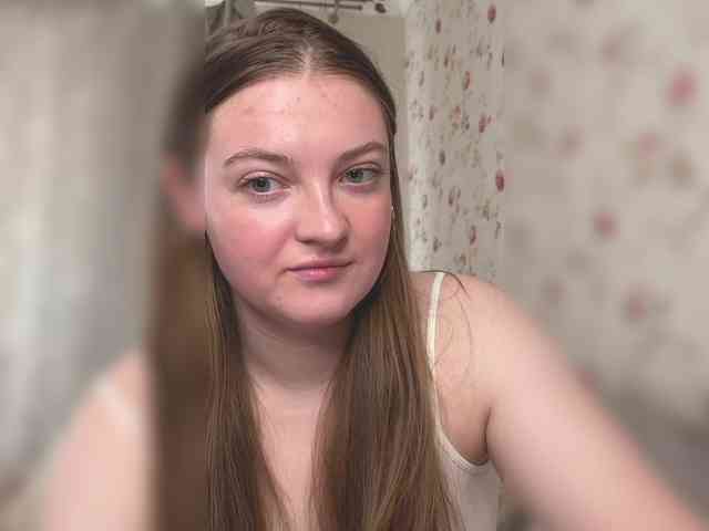 IamLovenda webcam