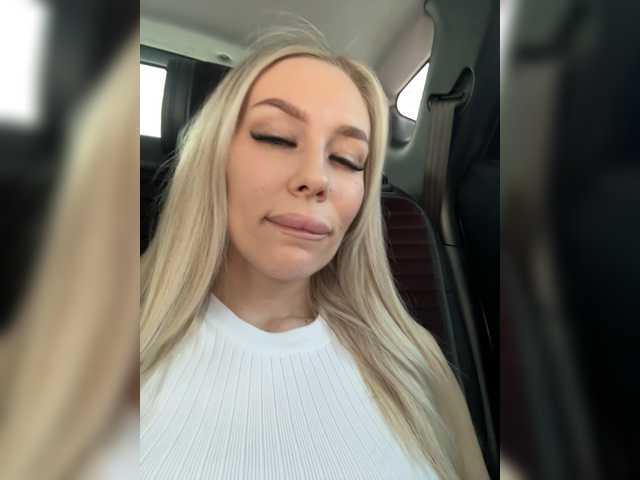 Lovensesgirl's BongaCams show and profile