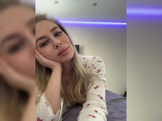 Lovensesgirl's BongaCams show and profile