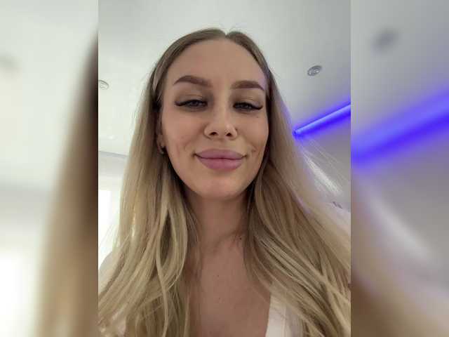 Lovensesgirl's BongaCams show and profile