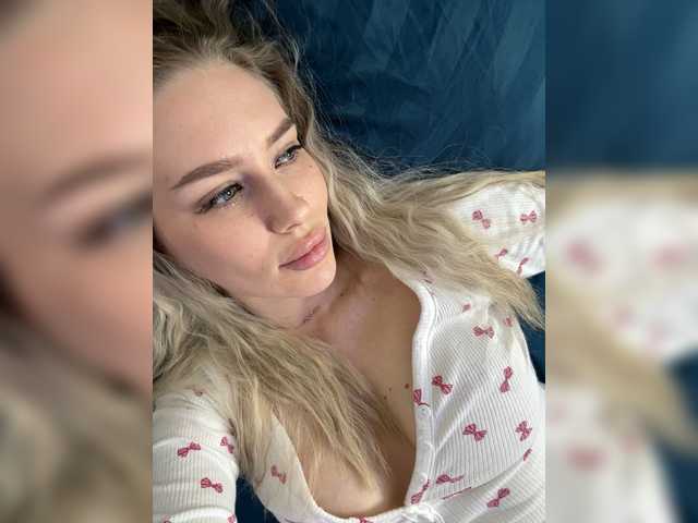 Lovensesgirl's BongaCams show and profile