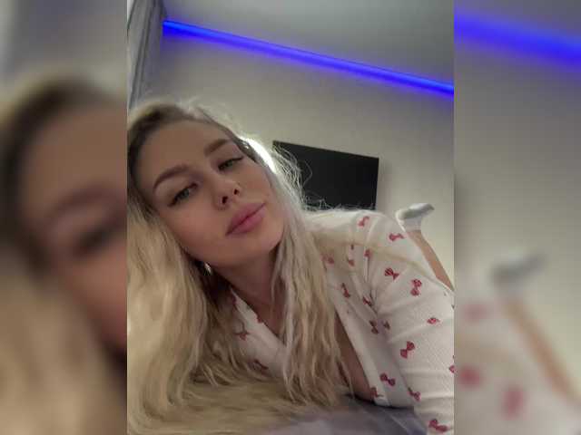 Lovensesgirl's BongaCams show and profile