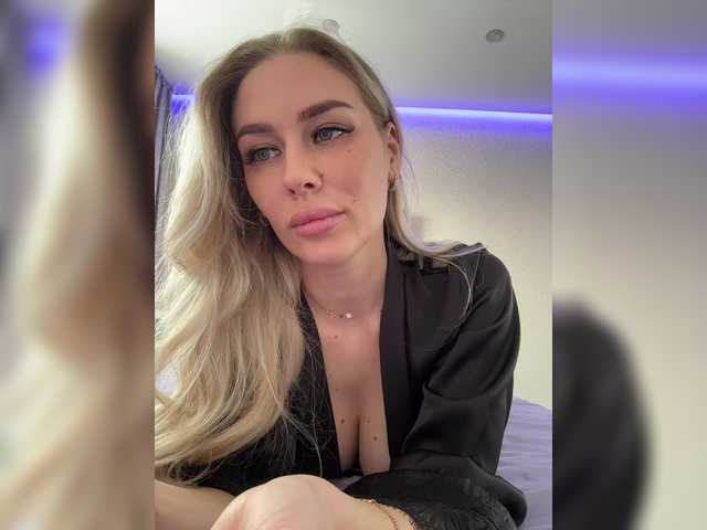 Lovensesgirl's BongaCams show and profile