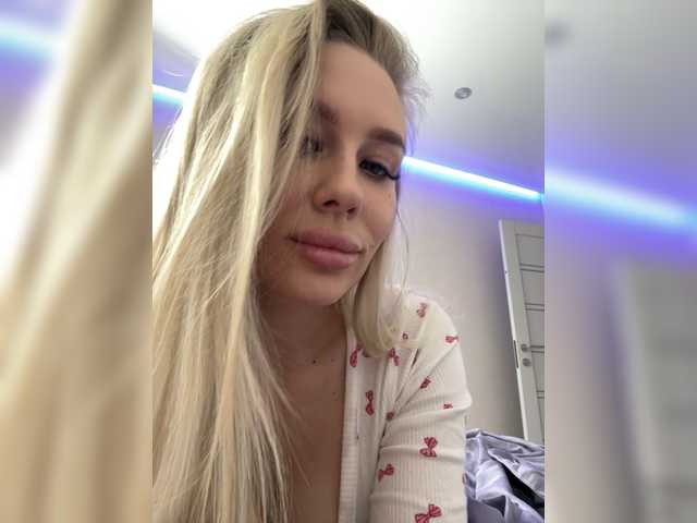 Lovensesgirl's BongaCams show and profile