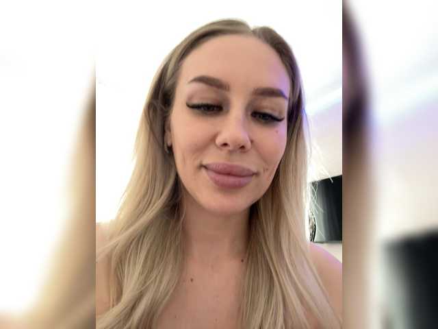 Lovensesgirl's BongaCams show and profile