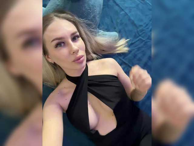 Lovensesgirl's BongaCams show and profile