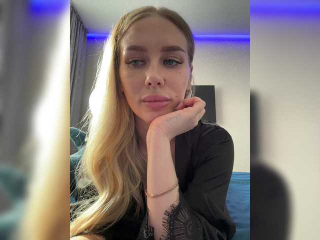 Lovensesgirl's BongaCams show and profile