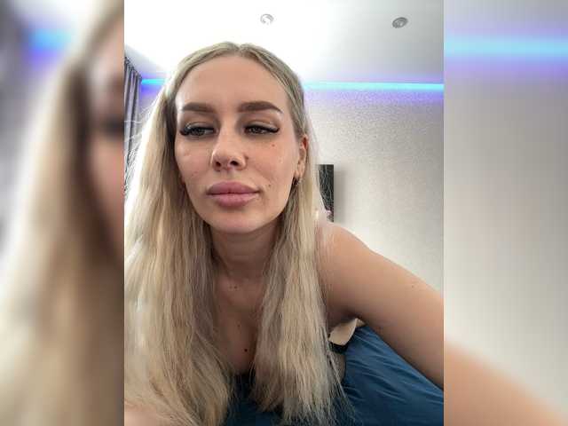 Lovensesgirl's BongaCams show and profile