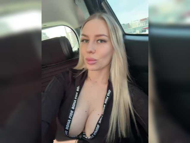 Lovensesgirl's BongaCams show and profile