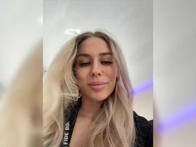 Lovensesgirl's BongaCams show and profile