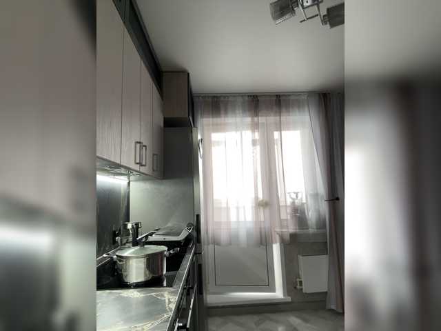 Lovensesgirl live cam