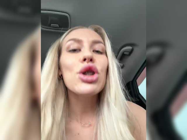 Sex chat gratuit in direct cu Lovensesgirl pe BongaCams