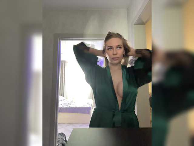 Lovensesgirl from BongaCams