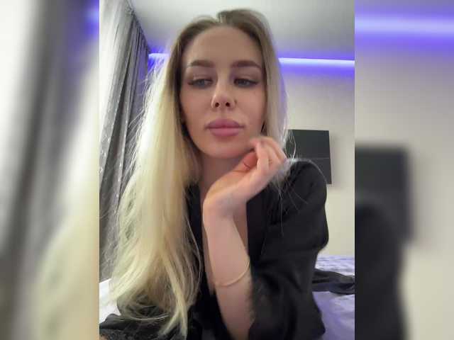 Lovensesgirl's BongaCams show and profile