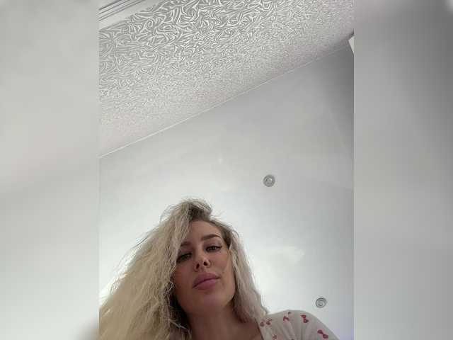 Lovensesgirl's BongaCams show and profile