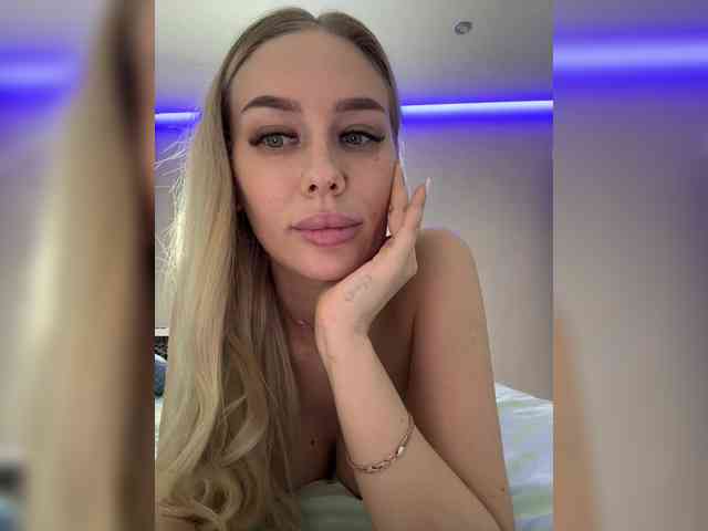 Lovensesgirl Live Webcam on BongaCams