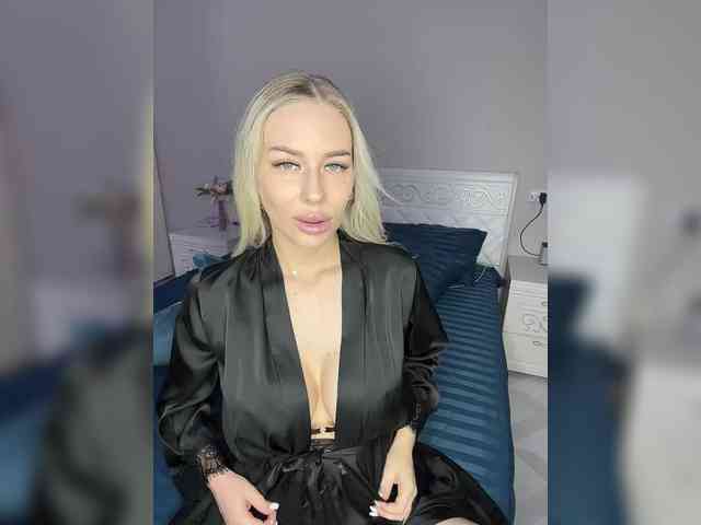 Lovensesgirl Live Webcam on BongaCams