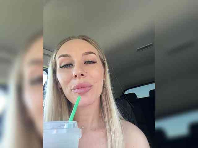 web cam nude chat Lovensesgirl