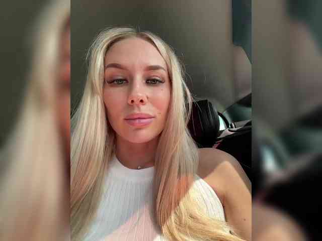 Lovensesgirl Live Webcam on BongaCams